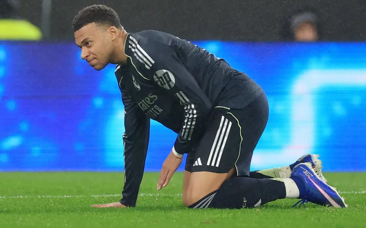 MBAPPE FORA DA COPA ?