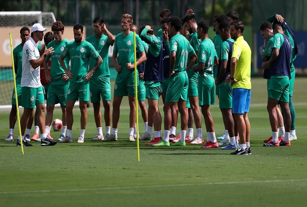 Palmeiras deve ter time bastante modificado contra a Chapecoense e pode dar espaço para joias da base
