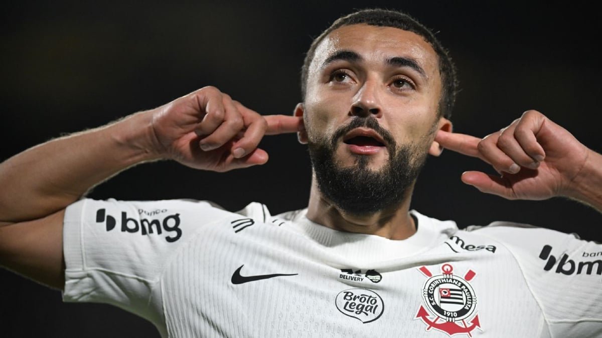 Com golaço de Labyad, Timão derruba o Atlético-MG em Itaquera