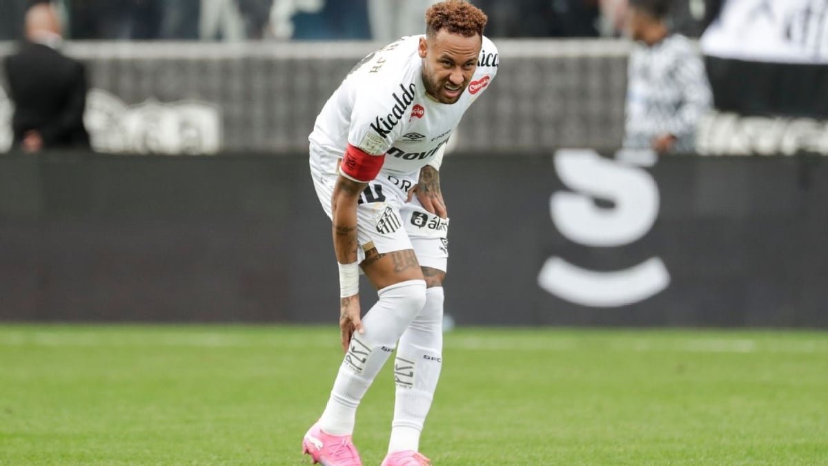 Presidente da CBF comenta rumores sobre lesão de Neymar antes da Copa