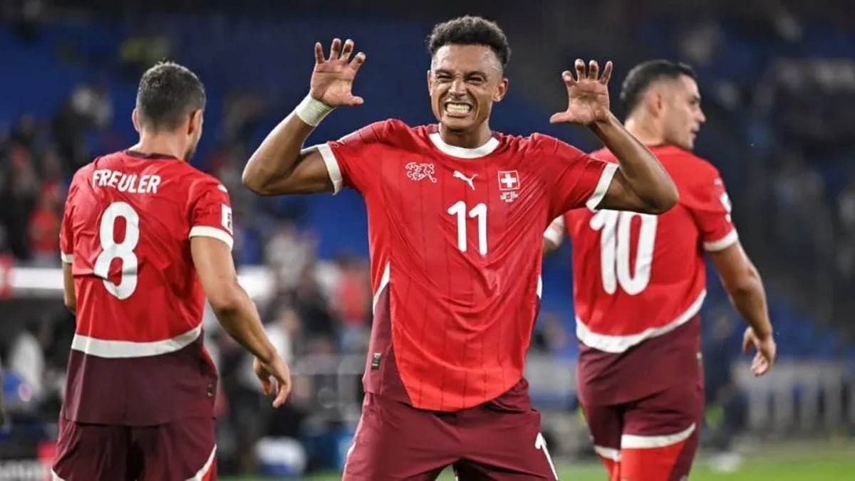 Suíça aplica goleada histórica sobre a Bósnia e dispara na liderança do Grupo B