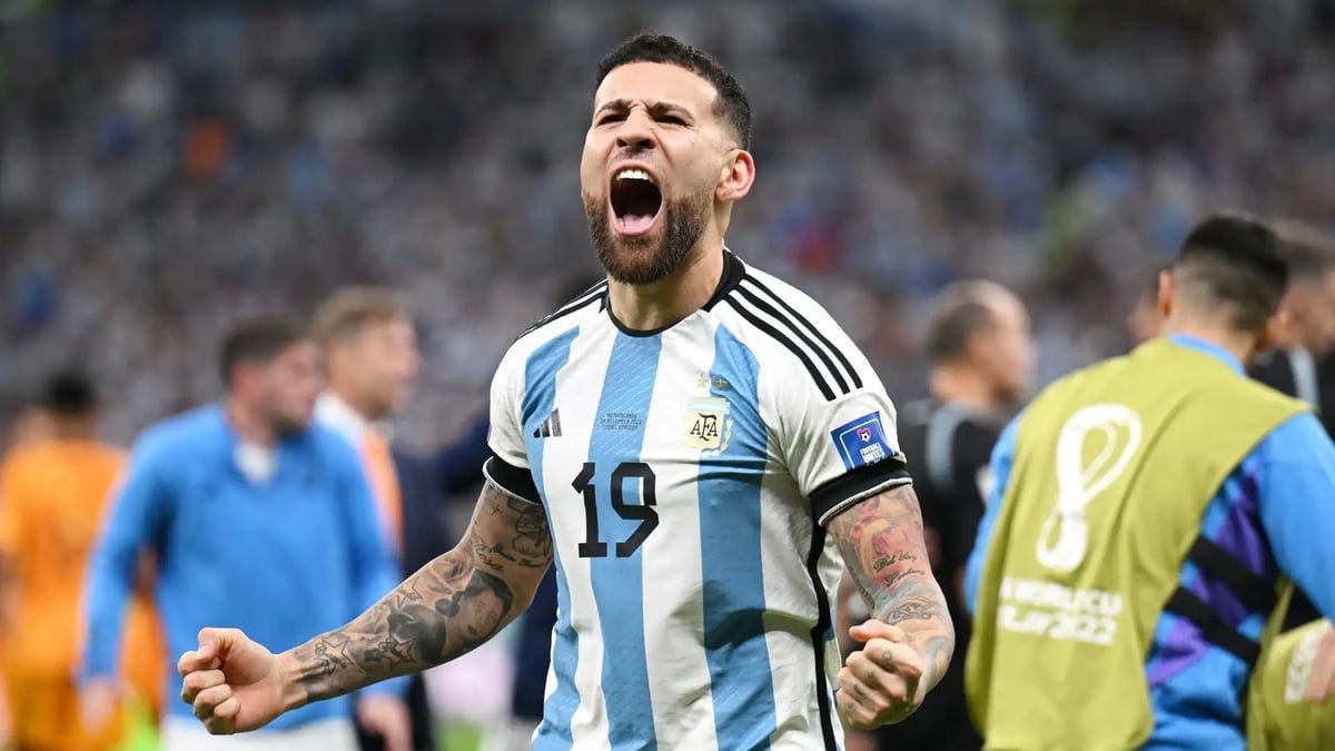 River Plate acerta a contratação de Otamendi e anuncia campeão do mundo para a defesa Copy Copy Copy